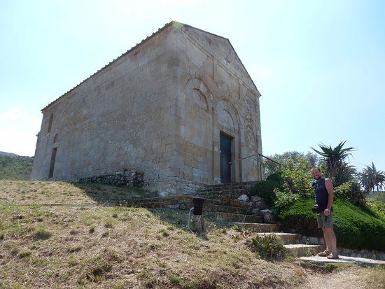 la chiesa di Santo Stefano alle Trane
